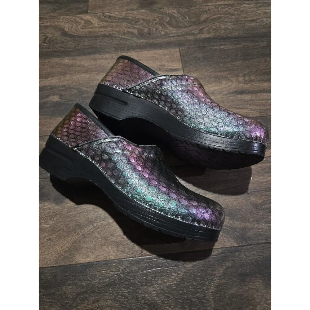 Dansko Professional Dot Comfort Clogs Size 41 Iridescent